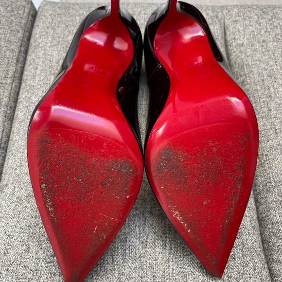Christian Louboutin So Kate 120, Rouge Noir Patent, EU38.5 (fits a US7.5 or US8) - Picture 4 of 6